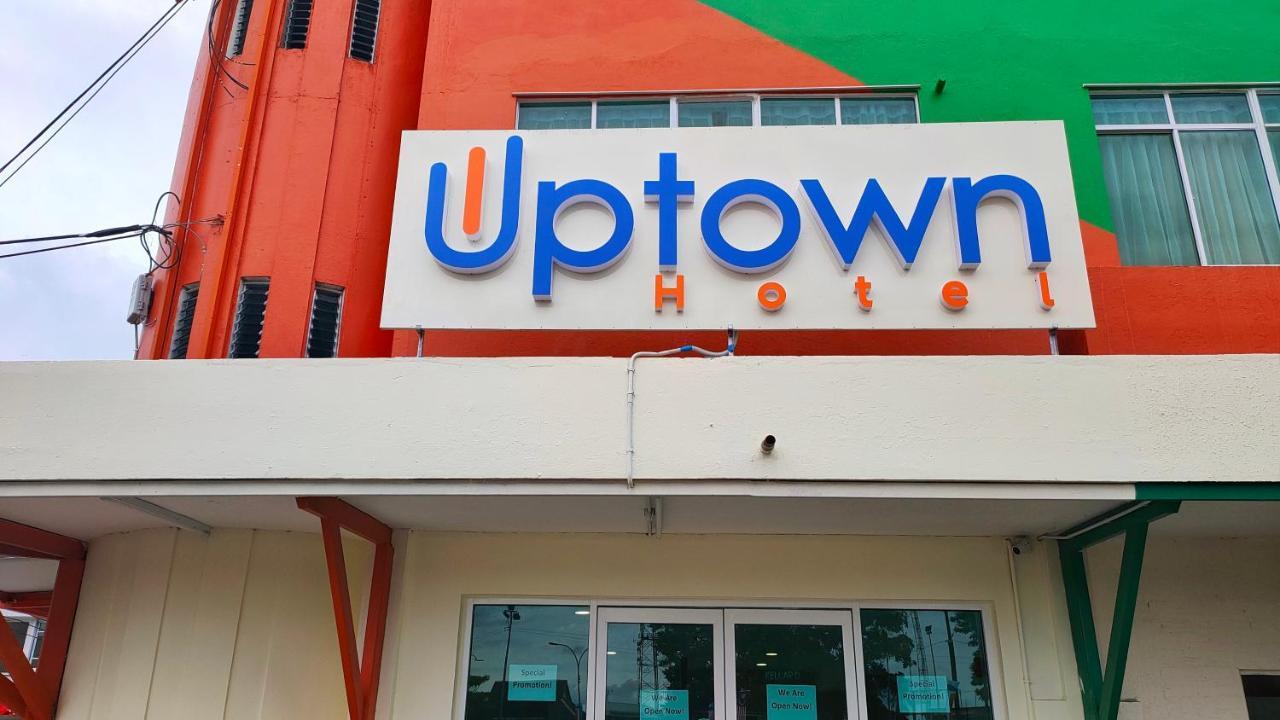 Uptown Hotel Semporna Extérieur photo